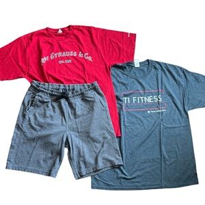 Bundle Men’s 1 gray short Med 2 Levi’s tee size Large TI Fitness XL